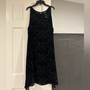 Elegant Black Sleeveless Dress